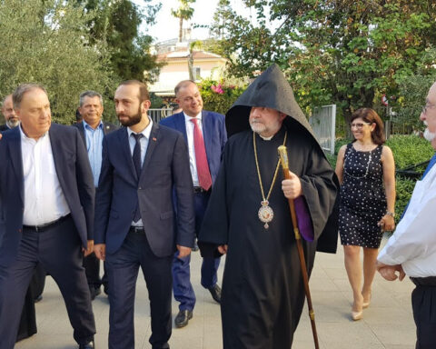 ՌԱԿ Կիպրոսի Շրջանակի ընկերներ մասնակցեցան Հայաստանի պատուիրակութեան կիպրոսեան հանդիպումներուն