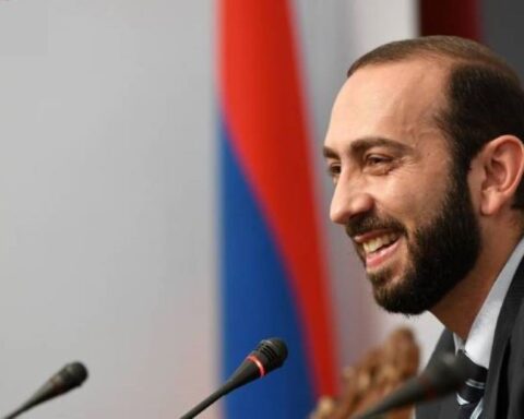 ՀՀ Ազգային Ժողովի նախագահի շնորհաւորանքը Անկախութեան հռչակագրի 29-րդ տարեդարձի առթիւ