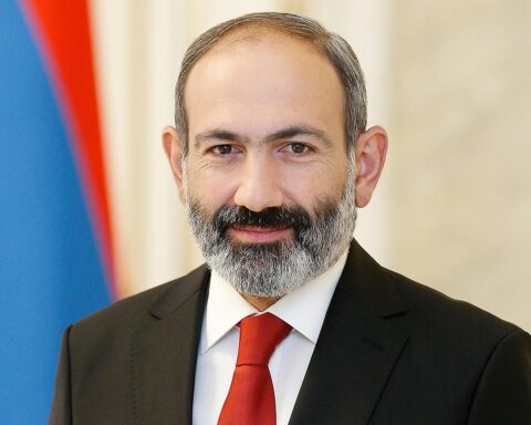 Վարչապետ Փաշինեան  Ամուլսարի  խնդրով    խորհրդակցութիւն ունեցած է
