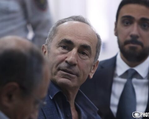 Քոչարեան պիտի շարունակէ մնալ կալանքի տակ