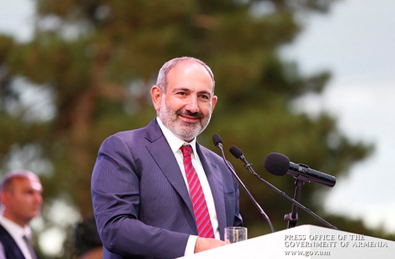 Այսօր Սովետական Ատրպէյճանէն Արցախի անկախութեան հռչակման օրն է. Վարչապետ Փաշինեանի ուղերձը Արցախի Հանրապետութեան Անկախութեան տօնին առթիւ