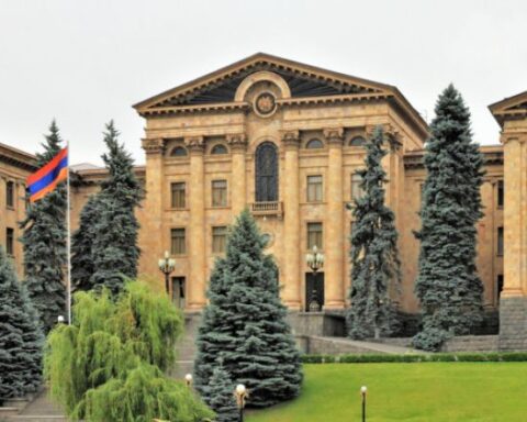 Հայաստանի Ազգային ժողովի շէնքը ամենագեղեցիկ խորհրդարաններու տասնեակին մէջ. Independent