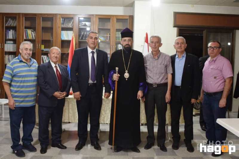 Բերիոյ Հայոց Թեմի Առաջնորդը այցելած է Թէքէեան Մշակութային Միութեան կեդրոն