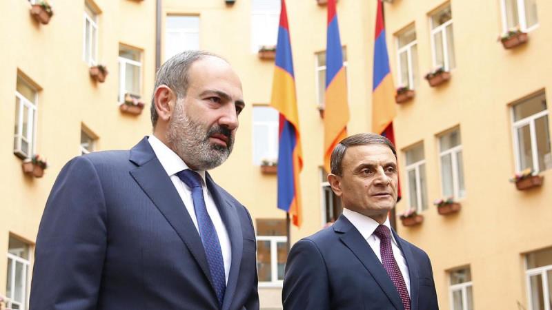 Վալերի Օսիբեանը դադրած է վարչապետի խորհրդական ըլլալէ