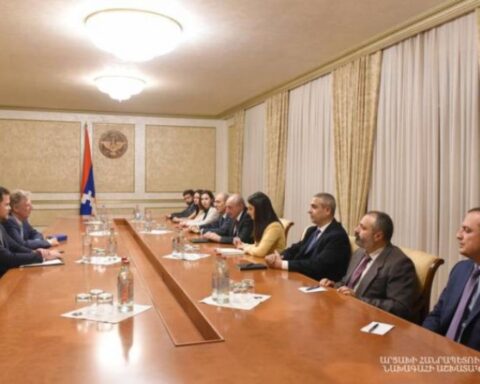 Ֆրանք Փալոնին մեծ յարգանք՝ Արցախի մէջ