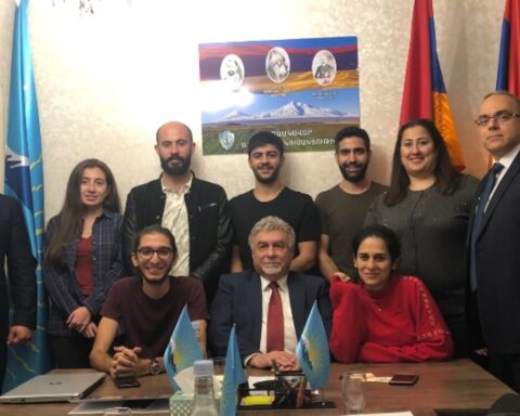 ՌԱԿ Կեդրոնական Վարչութեան Ատենապետ Ընկ. Մայք Խարապեանի հանդիպումները Երեւանի մէջ (Լուսանկարներ)