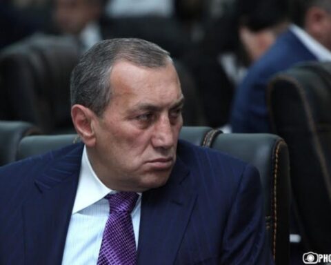 Սիւնիքի նախկին մարզպետ Սուրիկ Խաչատրեան հետախուզման տակ