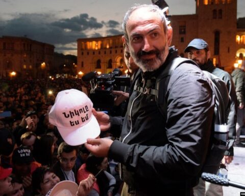 Ընդդիմութիւն... որո՞ւ դէմ