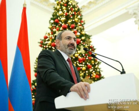 Ամանորը դիմաւորենք իրար հետ՝ Հանրապետութեան հրապարակը. Նիկոլ Փաշինեան