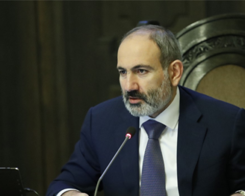 Վարչապետը երեխաներու ապօրինի որդեգրման դէպքը «ցնցող» որակեց