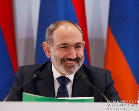 Փաշինեանի կոչը Հայաստանէն դուրս բնակող ՀՀ քաղաքացիներուն. «Եկէք եւ մասնակցեցէք հանրաքուէին»