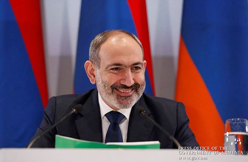 Փաշինեանի կոչը Հայաստանէն դուրս բնակող ՀՀ քաղաքացիներուն. «Եկէք եւ մասնակցեցէք հանրաքուէին»