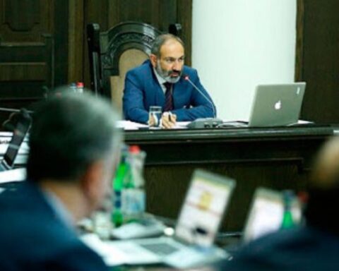 Հայաստանի առողջապահական համակարգը պիտի համալրուի 100 շնչառական սարքով, 60 հազար փորձարկիչով