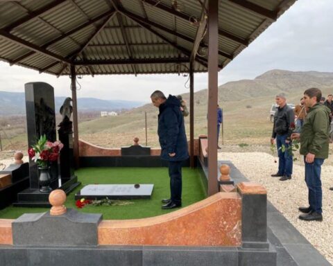 Իւրաքանչիւր նոր հանդիպում մեծ քայլ մըն է դէպի Նոր Արցախ. Մասիս Մայիլեան եւ «Նոր Արցախ» դաշինքի անդամներ այցելեցին Որոտան, Սարատակ եւ Տիգրանաւան գիւղերը