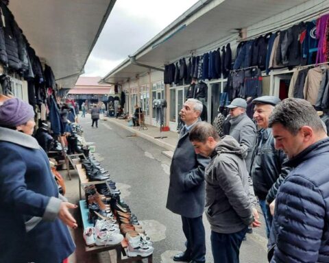 Ընտրական քարոզարշաւը կը շարունակուի. Մասիս Մայիլեան այսօր շրջած է Ստեփանակերտի մէջ