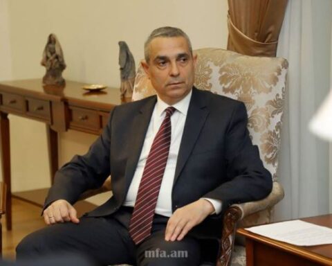 Մասիս Մայիլեան կոչ ըրաւ չմասնակցելու Լեռնային Ղարաբաղի ընտրութիւններու 2-րդ փուլին