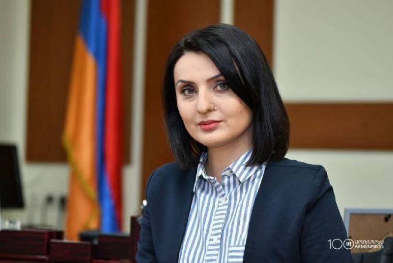 Աշխատանքի եւ ընկերային հարցերու նախարար Զարուհի Բաթոյեան ինքնամեկուսացուած