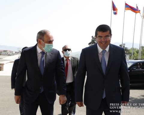 Մեծապէս կը կարեւորեմ Հայաստանի եւ Արցախի համագործակցութիւնը. Վարչապետ Փաշինեան