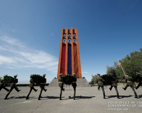 Յարգանքի տուրք՝ Սարդարապատի ճակատամարտի հերոսներու յիշատակին