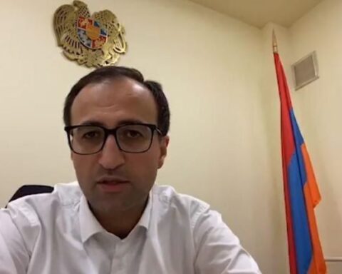 «Հիմա կարեւորը ինքնամեկուսացումն է» Նախարար Արսէն Թորոսեան