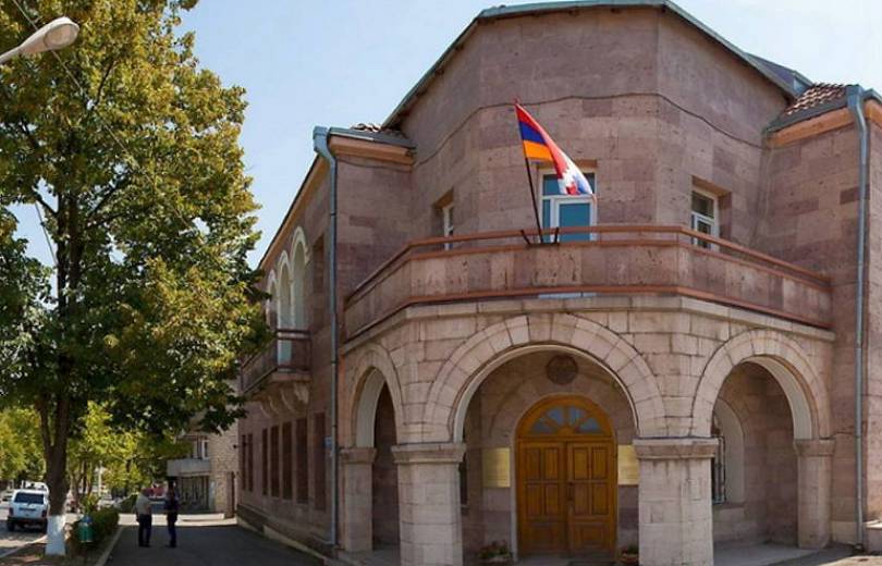 Արցախը կը վերահաստատէ հաւատարմութիւնը կրակի եւ ռազմական գործողութիւններու լիակատար դադրեցման.  Արցախի ԱԳՆ