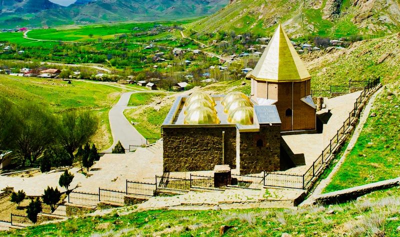 Նախիջեւանը` Հայաստանին