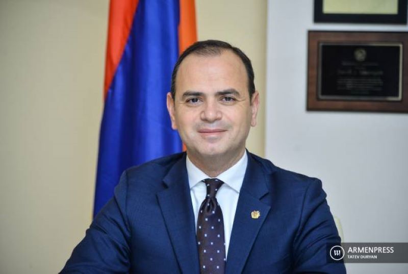 Սփիւռքի գործերու գլխաւոր յանձնակատար Զարեհ Սինանեանը պիտի մեկնի Պէյրութ