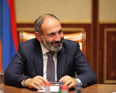 Վարչապետի շնորհակալագրով պարգեւատրուած են բուժաշխատողներ ու գերատեսչութիւններու ներկայացուցիչներ
