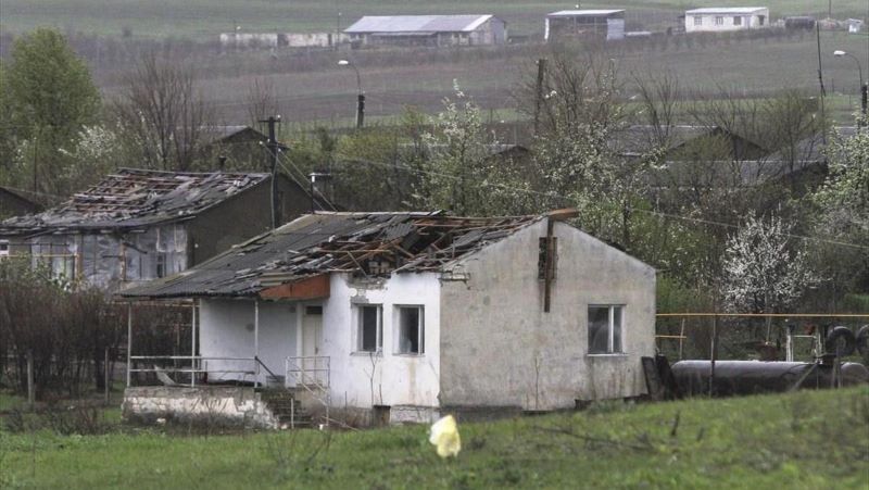 Ինքնաթիռի ռմբակոծութենէն Մարտակերտի մէջ երեք խաղաղ բնակիչ զոհուած է