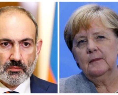 Փաշինեանը Մերքէլին կոչ ըրած է գործադրելու ամէն ջանք Թուրքիոյ ապակառուցողական կեցուածքը սանձելու համար