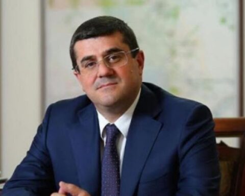 «Ազգովի պատերազմ պիտի մղենք եւ ազգովի յաղթանակ պիտի տանինք». Արցախի նախագահը ուղերձով կը դիմէ ժողովուրդին