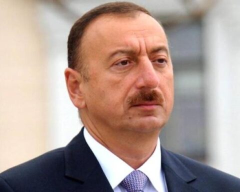 Ալիեւ փոխած է հռետորաբանութիւնը