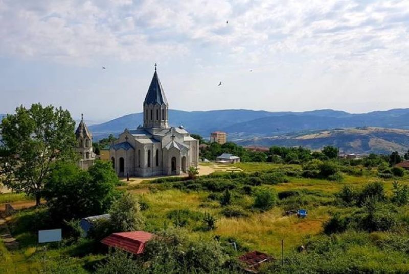 Շուշին թշնամիի ճիրաններէն փրկելու նպատակով շատերը արդէն Արցախ կը շտապեն. Վահրամ Պօղոսեան