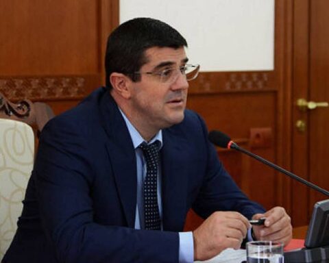 Հադրութի մէջ իրավիճակը այս պահուն ՊԲ վերահսկողութեան տակ է․ Արայիկ Յարութիւնեան