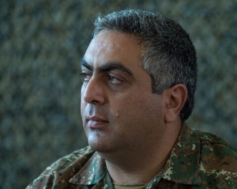 Ծանր ու յամառ մարտեր են, յատկապէս հարաւային շրջաններուն մէջ