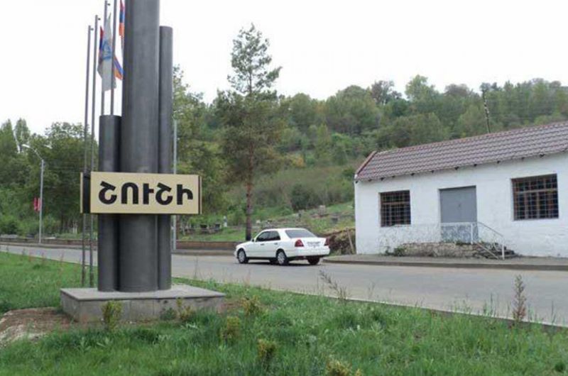Քիչ առաջ թիրախաւորուած է բերդաքաղաք Շուշին