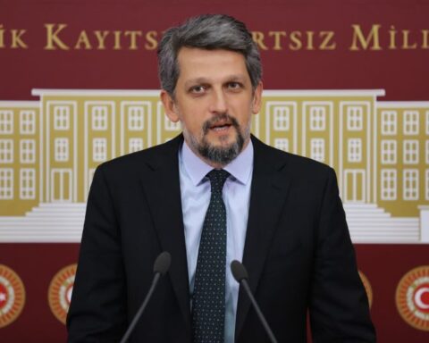 Փայլան Արցախի խնդրով գրաւոր առաջարկ ներկայացուցած է Թուրքիոյ խորհրդարանին