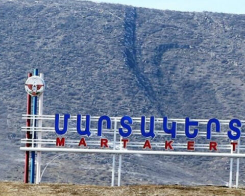Օրուայ ընթացքին հրթիռակոծուած են Մարտունի եւ Մարտակերտ քաղաքները