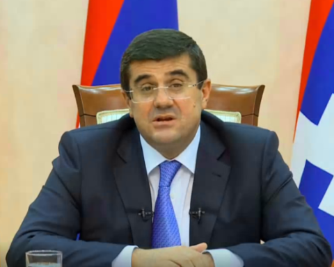 Կը մեկնիմ առաջնագիծ՝ իմ բաժին մարտը մղելու․ Արայիկ Յարութիւնեան