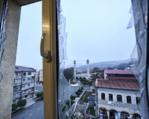 Շուշիի ուղղութեամբ կիրառուած է ծանր հրետանի․ կան տուժածներ, աւերածութիւններ