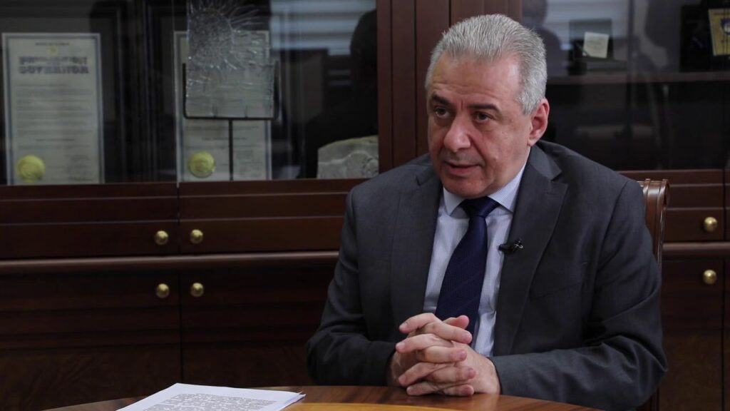 Պաշտպանության նախարարը պատասխանել է «Զինուժ մեդիա»-ի հարցերին