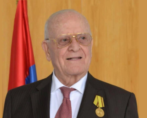 ՌԱԿ-ի Երախտաւորները. Կարապետ (Կարօ) Պապահէքեան                                                                                      