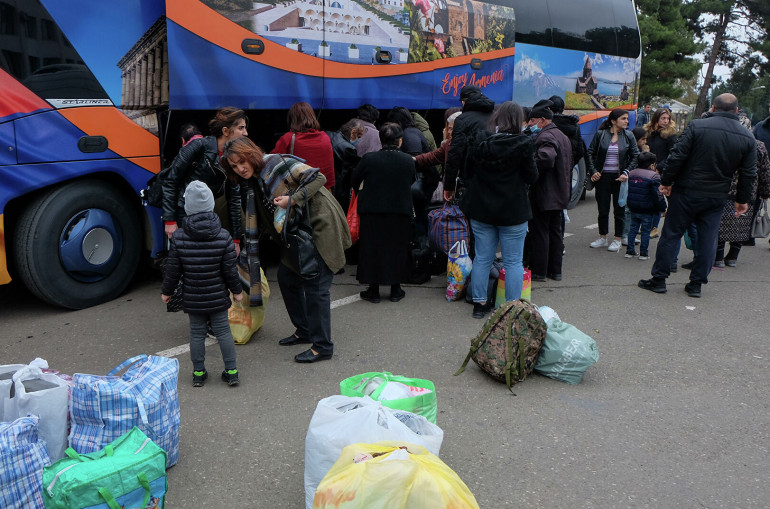 Մէկ օրուան մէջ շուրջ 770 հայորդի վերադարձած են Լեռնային Ղարաբաղ գտնուող իրենց տուները
