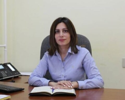 Արսէն Թորոսեան այսուհետեւ Առողջապահութեան նախարար չէ. Զինք փոխարինեց Անահիտ Աւանէսեան