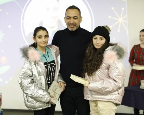 Եուրի Ճորքայէֆը Սուրբ Ծննդեան տօնի կապակցութեամբ հիւրընկալած է խումբ մը արցախցի երեխաներ (լուսանկարներ)
