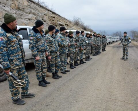 Որոնումներն այսօր կը շարունակուին Հատրութի եւ Վարանտայի (Ֆիզուլի) շրջաններուն մէջ. Մինչ օրս յայտնաբերուած է 1345 աճիւն