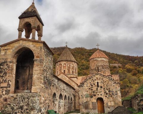 Հայ ուխտաւորներն այցելած են Դադիվանքի վանական համալիր