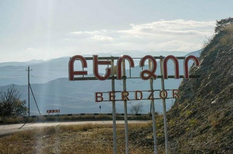 Արցախի Բերձոր քաղաքին մէջ աղջիկ երեխայ ծնած է