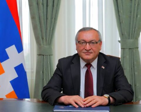 Ատրպէյճան կը դիմէ Հայկական եկեղեցիներու «ալպանացման». Արցախի ԱԺ-ի նախագահի ահազանգը