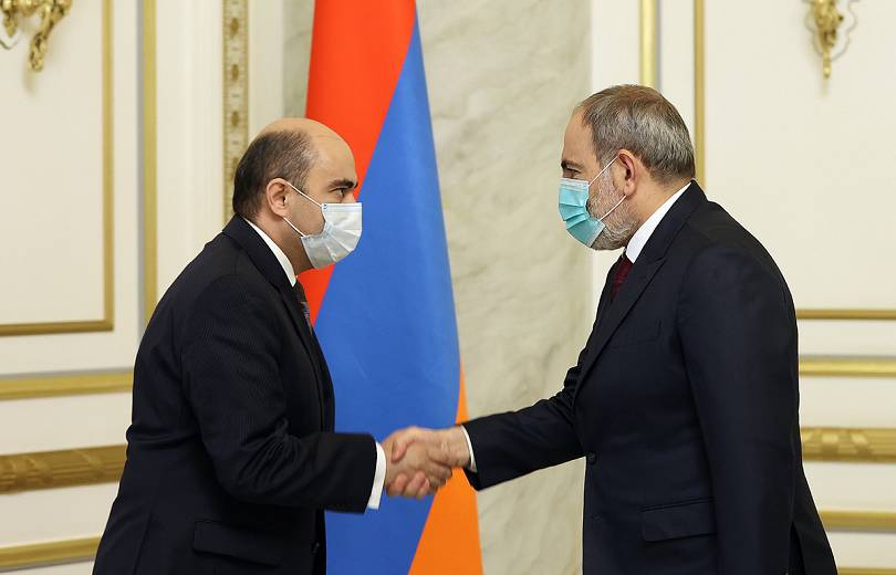 Վարչապետը Մարուքեանի հետ հանդիպման ժամանակ անթոյլատրելի համարած է ԶՈՒ ԳՇ հետ կապուած խնդիրն արտահերթ ընտրութիւններու հետ կապելը